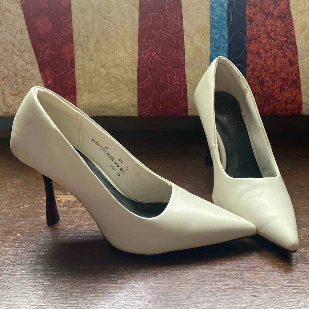 M&S White Leather Heels